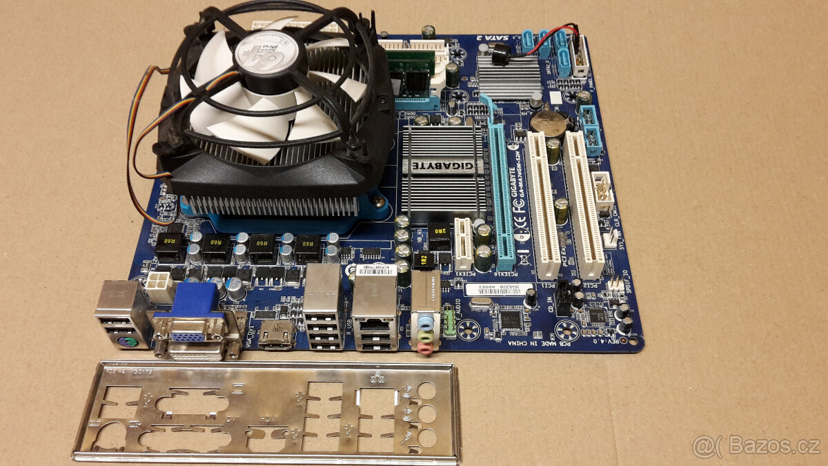 Základní deska uATX GA-MA74GM-S2H