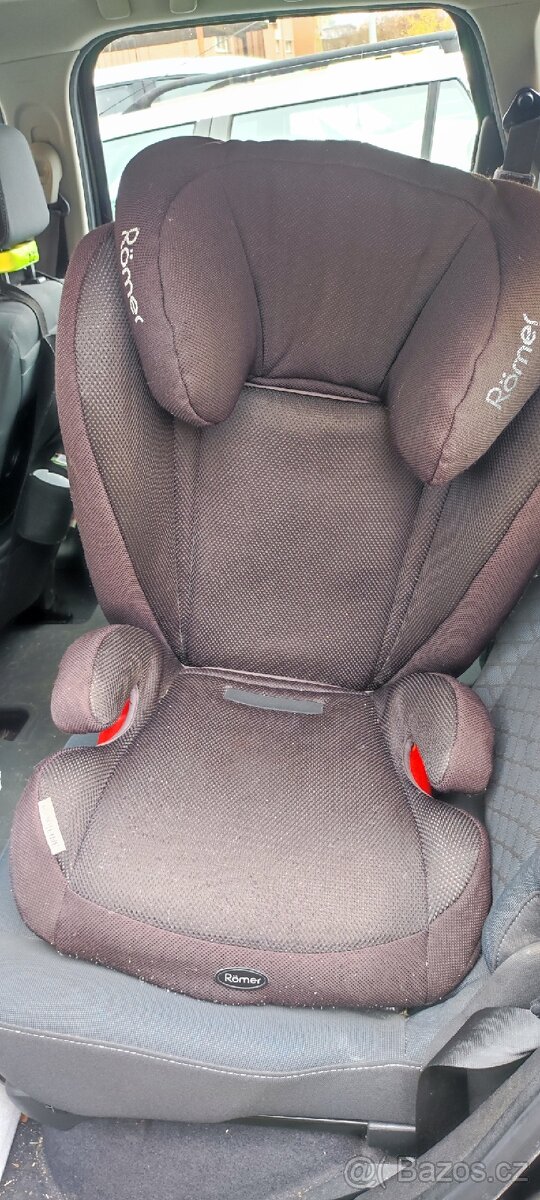 Prodám dětskou autosedačku Romer kidfix Isofix 15-36Kg