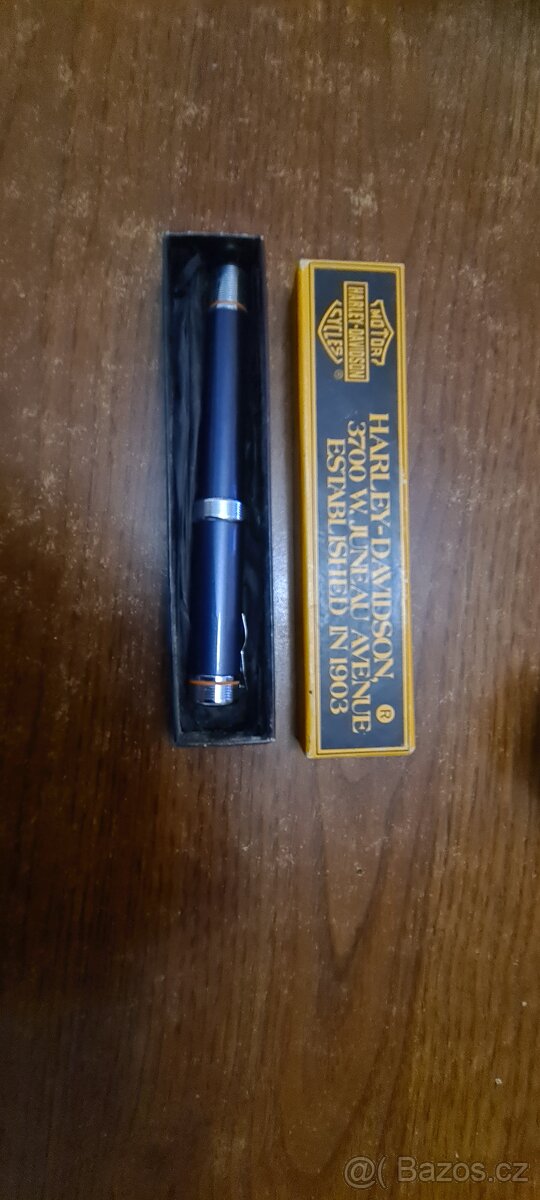 Plnící pero Harley