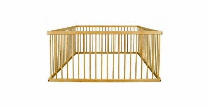 Dřevěná ohrádka pro děti