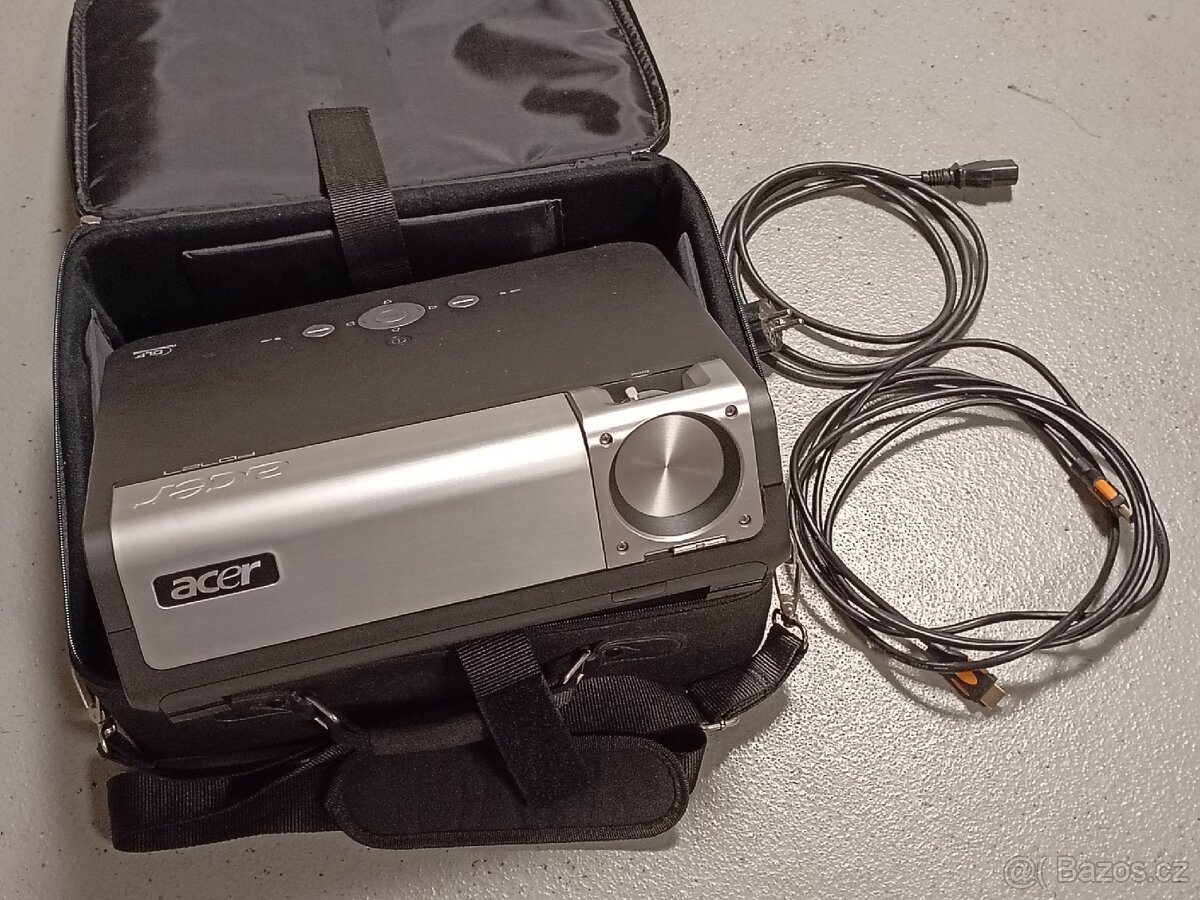 Prodam DLP projektor ACER PD727