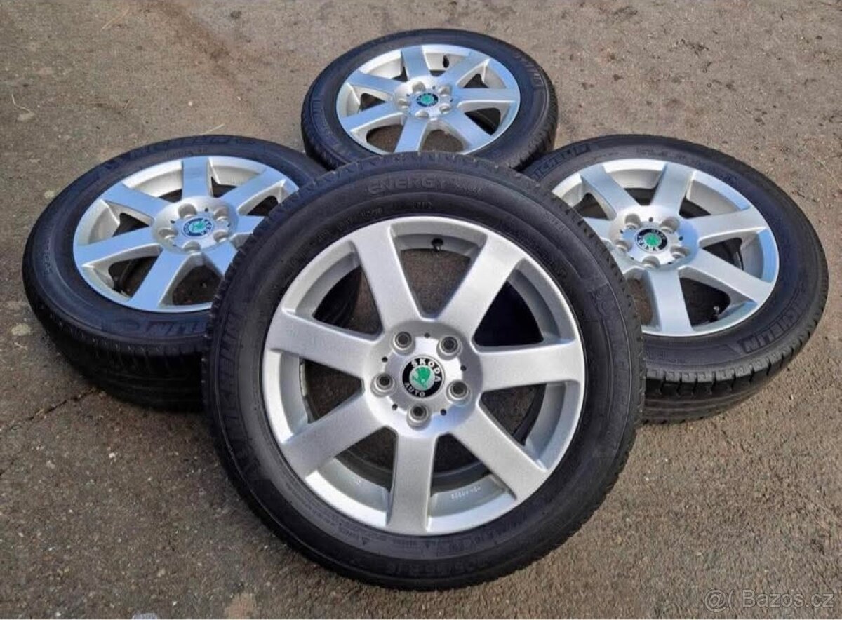 ALU kola 5x112 r16 octavia 2/3