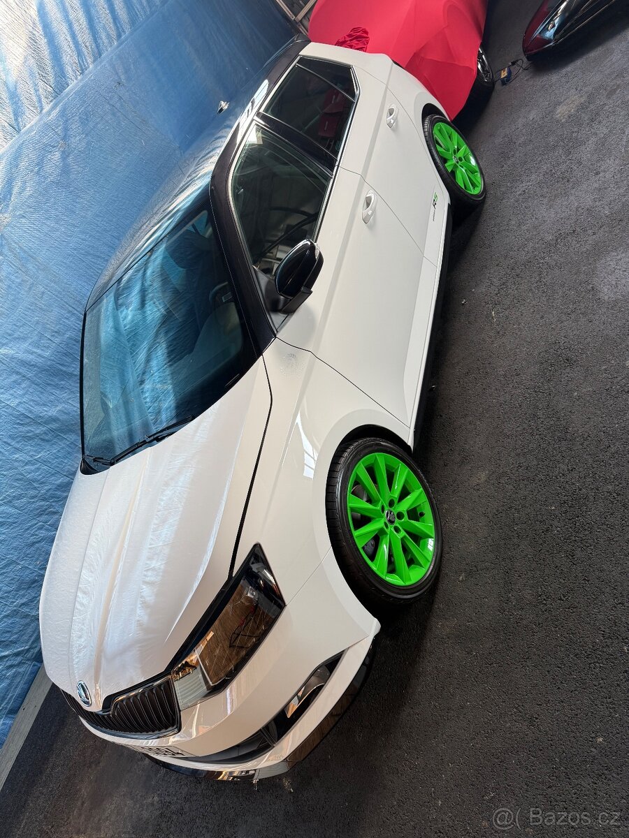 Škoda Fabia 1.4TSI 92kW DSG - edice R5