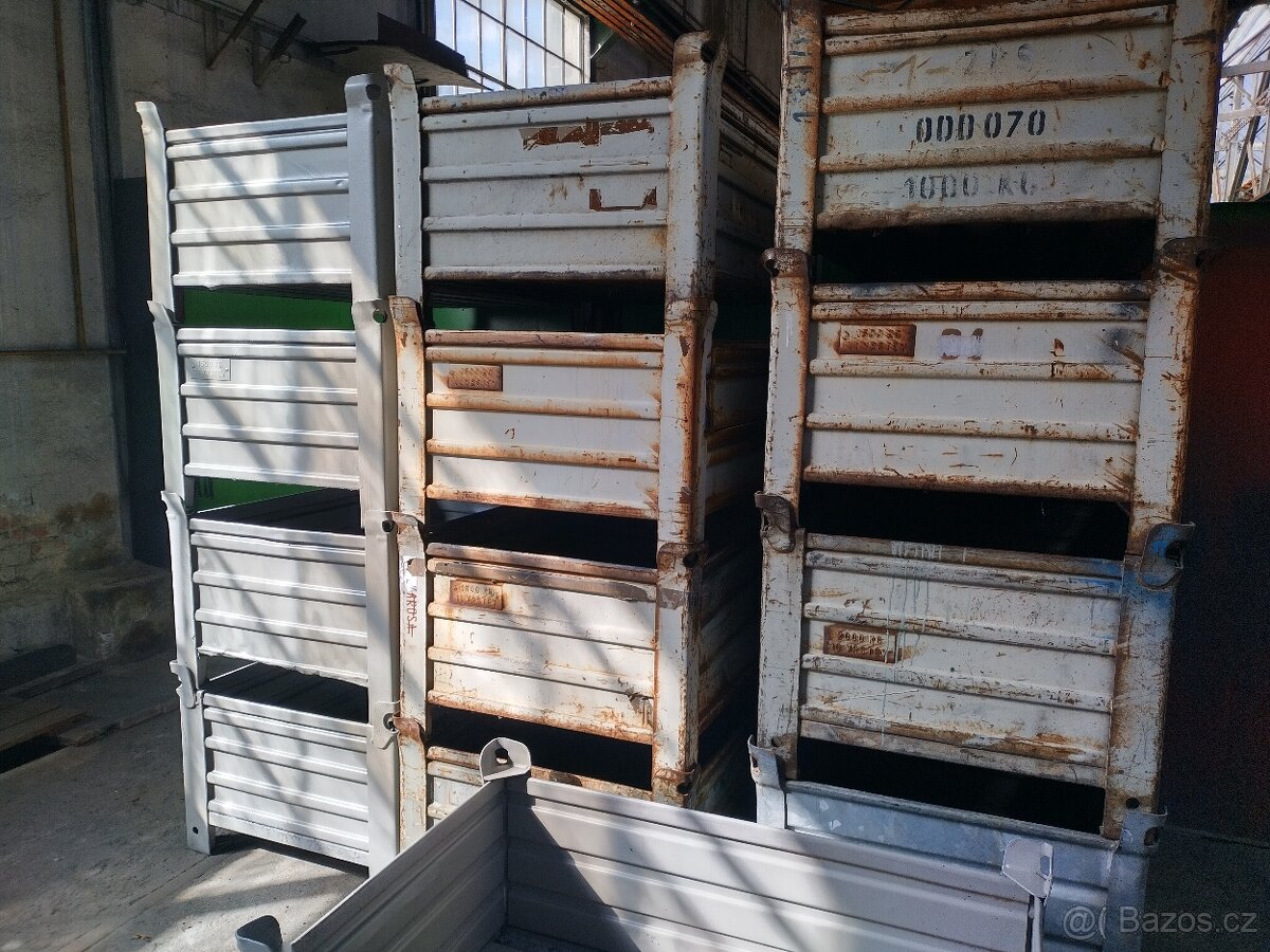 Mars bedny , kovová paleta