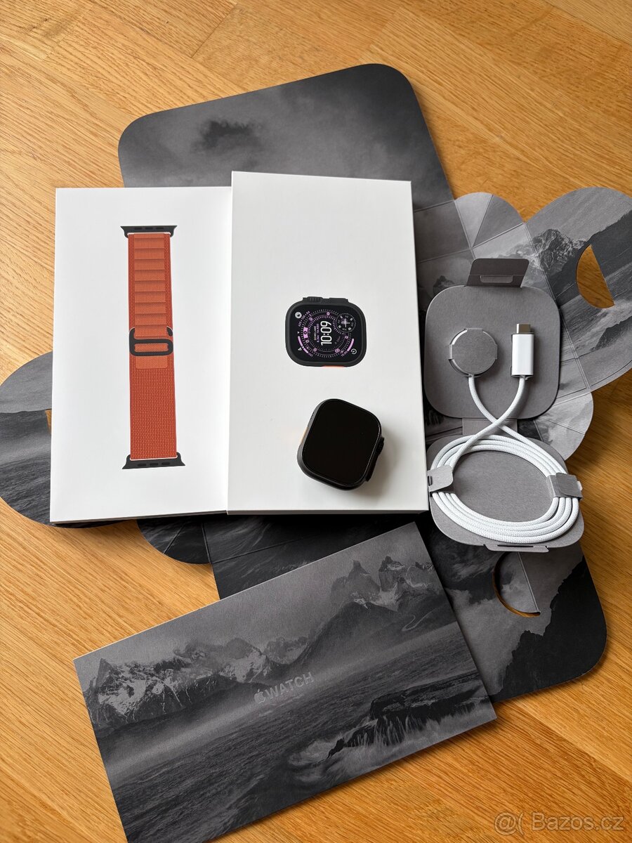 Apple Watch 3 Ultra černý