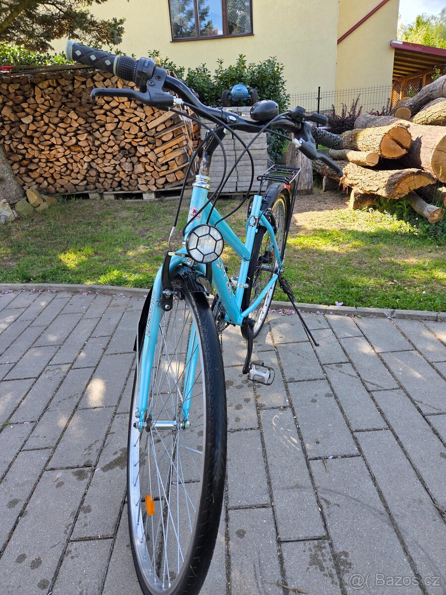 prodám za symboliku pojízdné dámské kolo