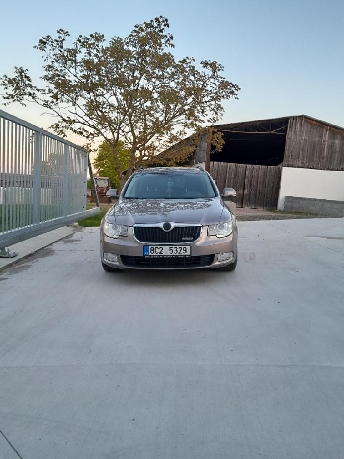 Škoda superb 2
