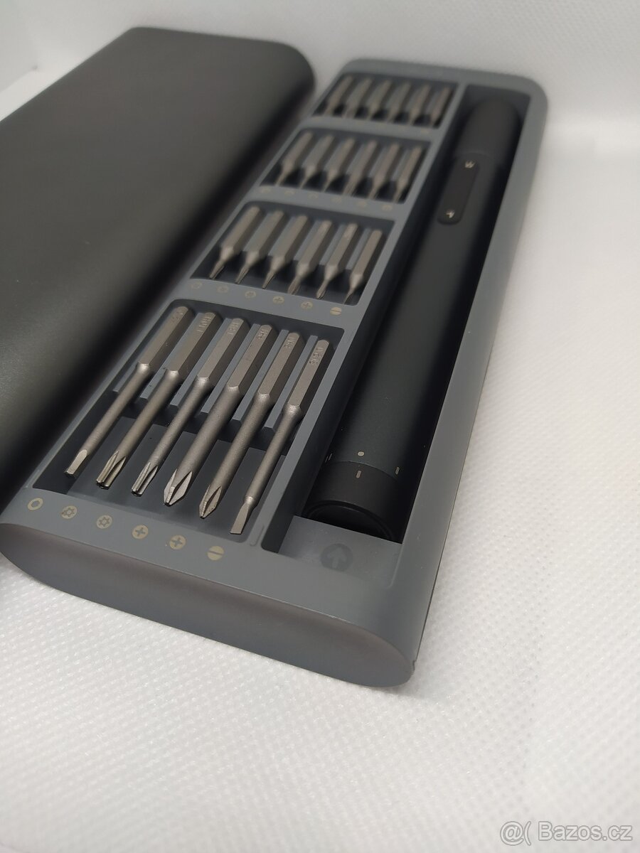 elektrický šroubovák 3Nm sada s bity