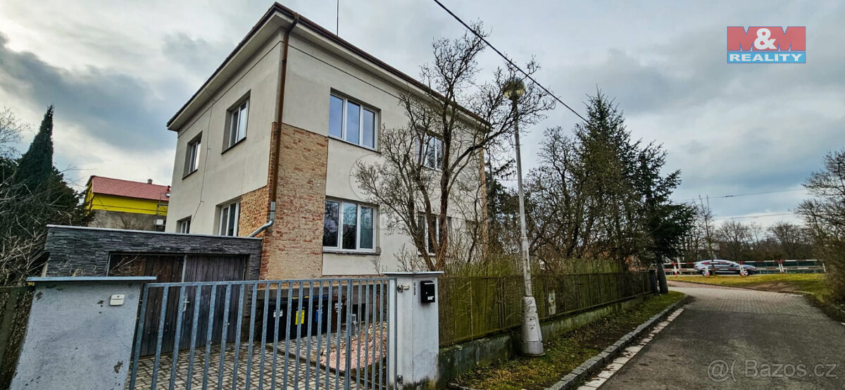 Pronájem atypického bytu, 19 m², Hradec Králové, ul. Sokolsk
