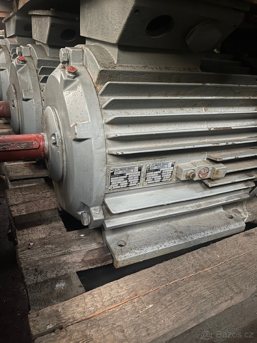 Elektromotor 15kw 1455 ot
