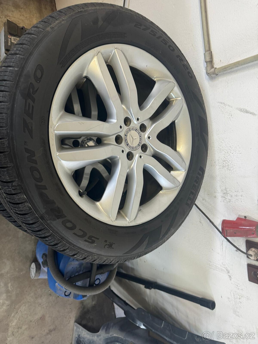 Alu kola Mercedes benz GLS R20 275/50 R20