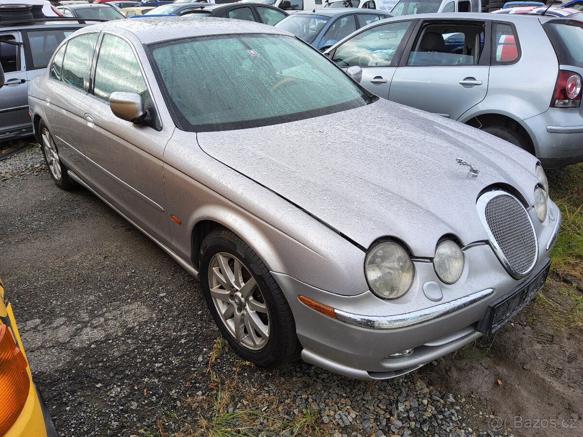 Jaguar S-TYPE 4,0 V8 2000 203kW - MOTOR KO, DILY KRASNY