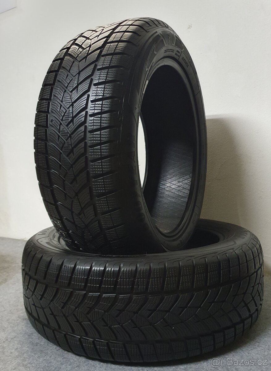 2x -- 235/55 R19 Zimní pneu Goodyear UltraGrip Perf + SUV --