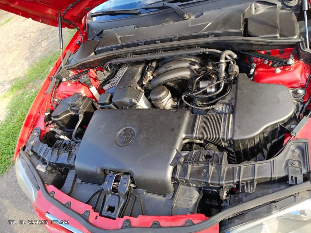 BMW 116i 85 kw motor a díly motoru