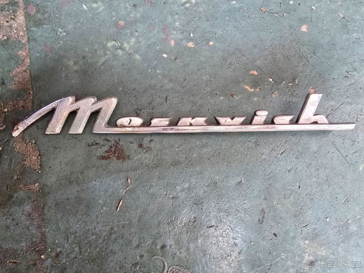 Moskvich nápis na auto