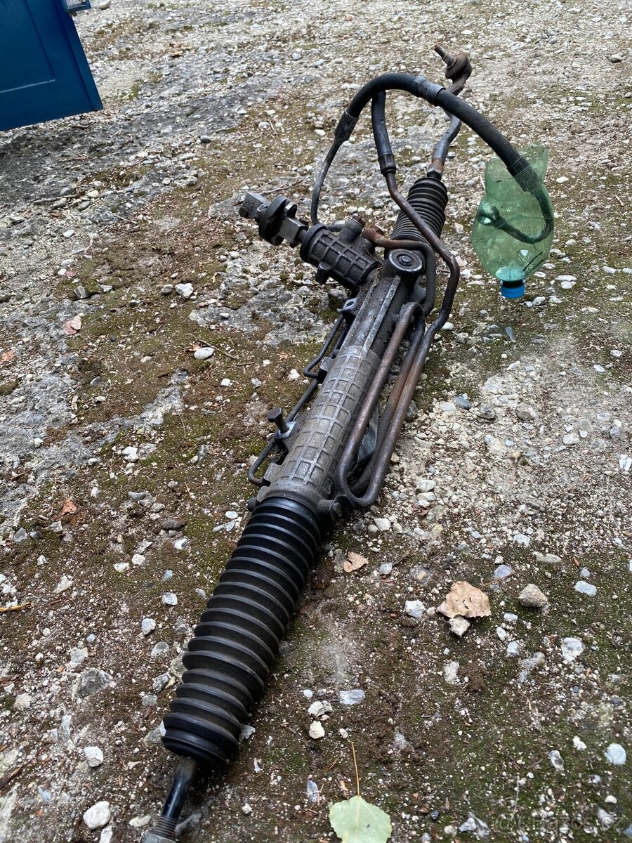 bmw e36 řízení