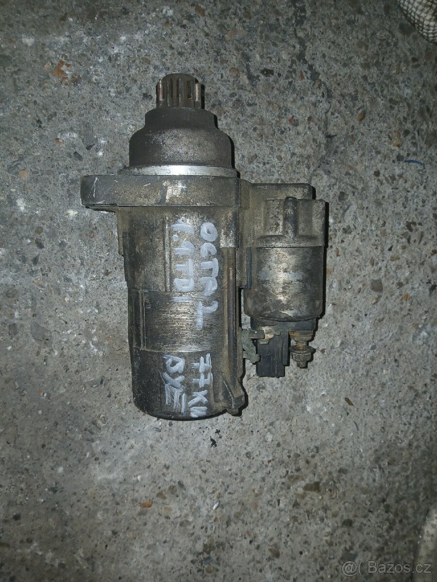 Starter skoda octavia 2 bxe
