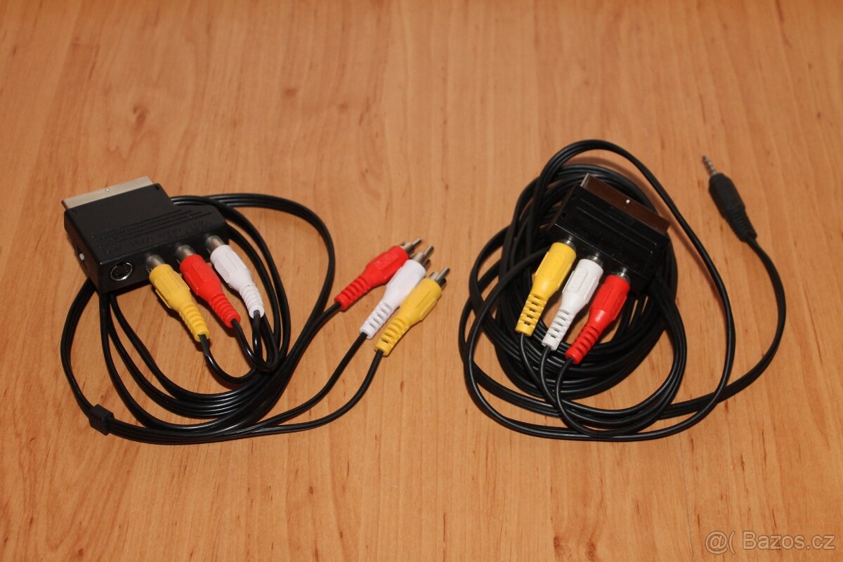 Prodám různé nevyužité audio/video kabely, autokonektory.