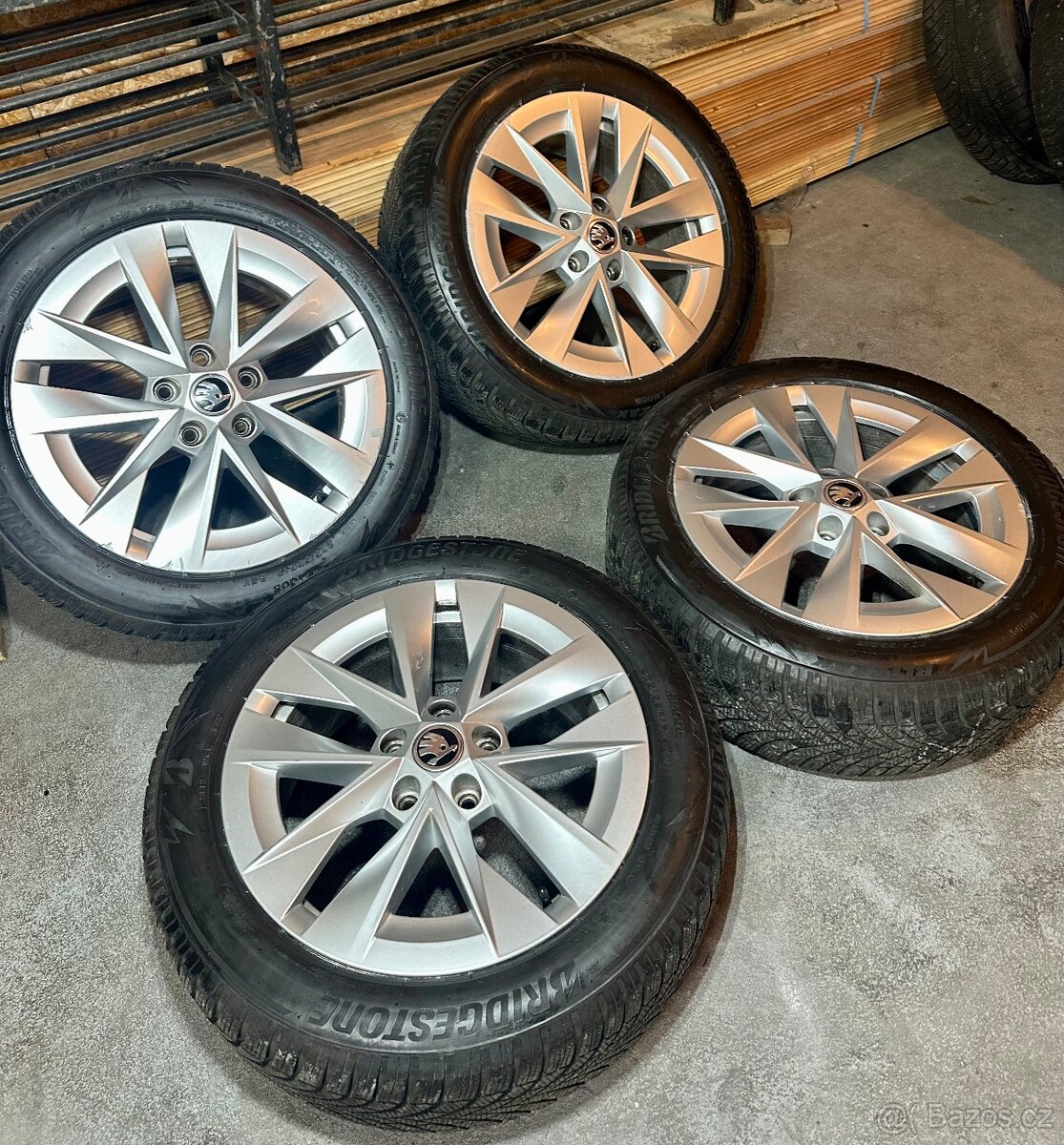 ALU Kola ŠKODA 5x112 R17 ROTARE Zánovní Zimní Pneu 205/55/17
