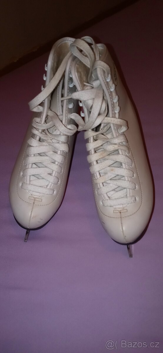 Dámské brusle vel-40