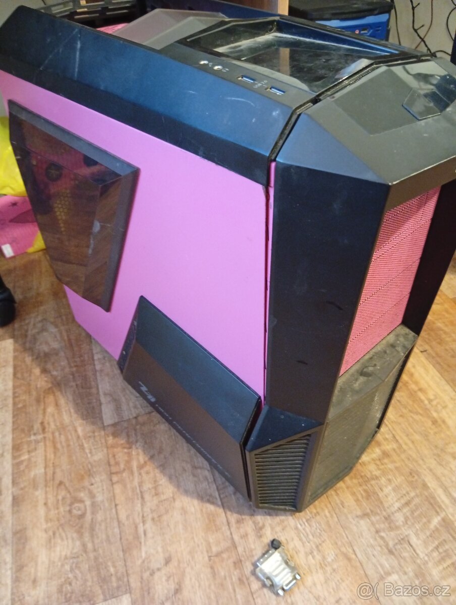 Prodám náhradní díly