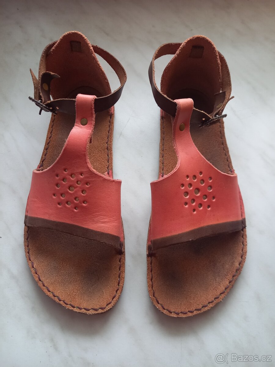 Kožené sandály 21,3 cm