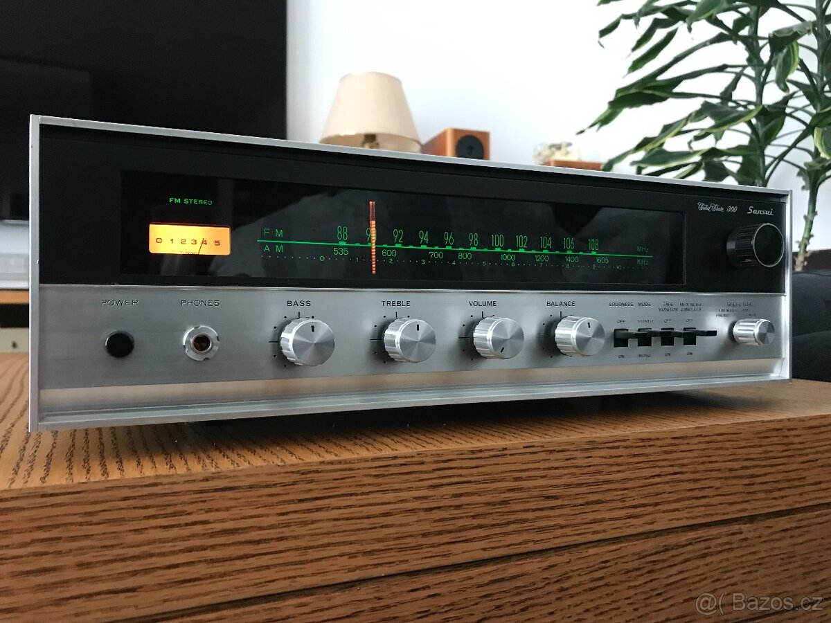 Sansui Solid State 300