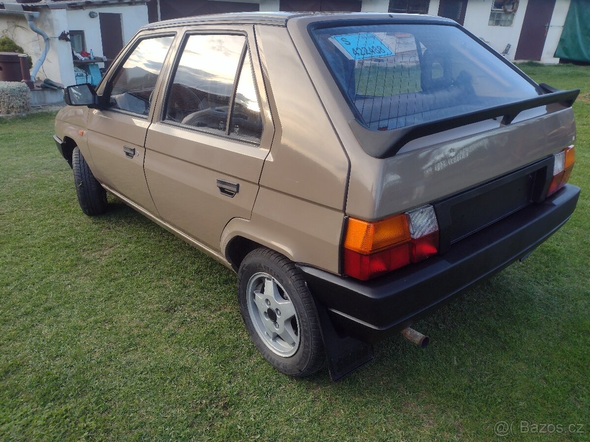 Prodám Škoda favorit 136 l
