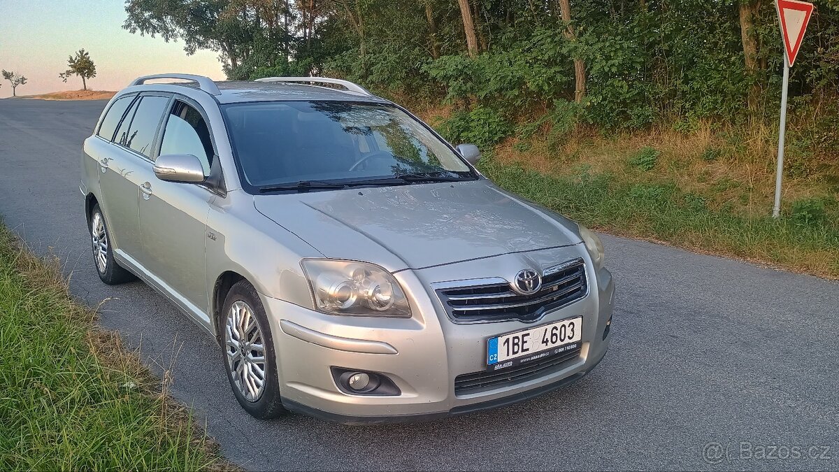 Toyota Avensis 2.2 130kw