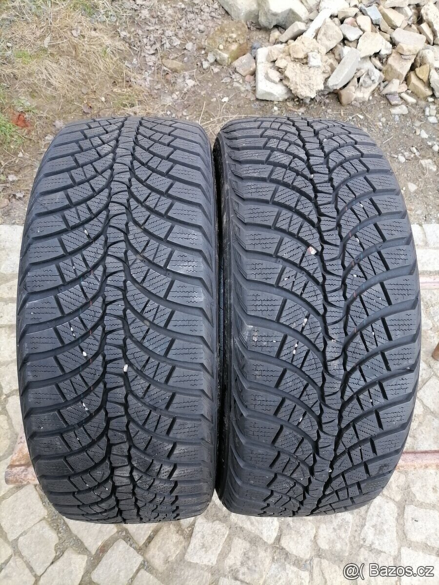 225/45/18 zimni pneu MICHELIN a KUMHO 225/45 R18