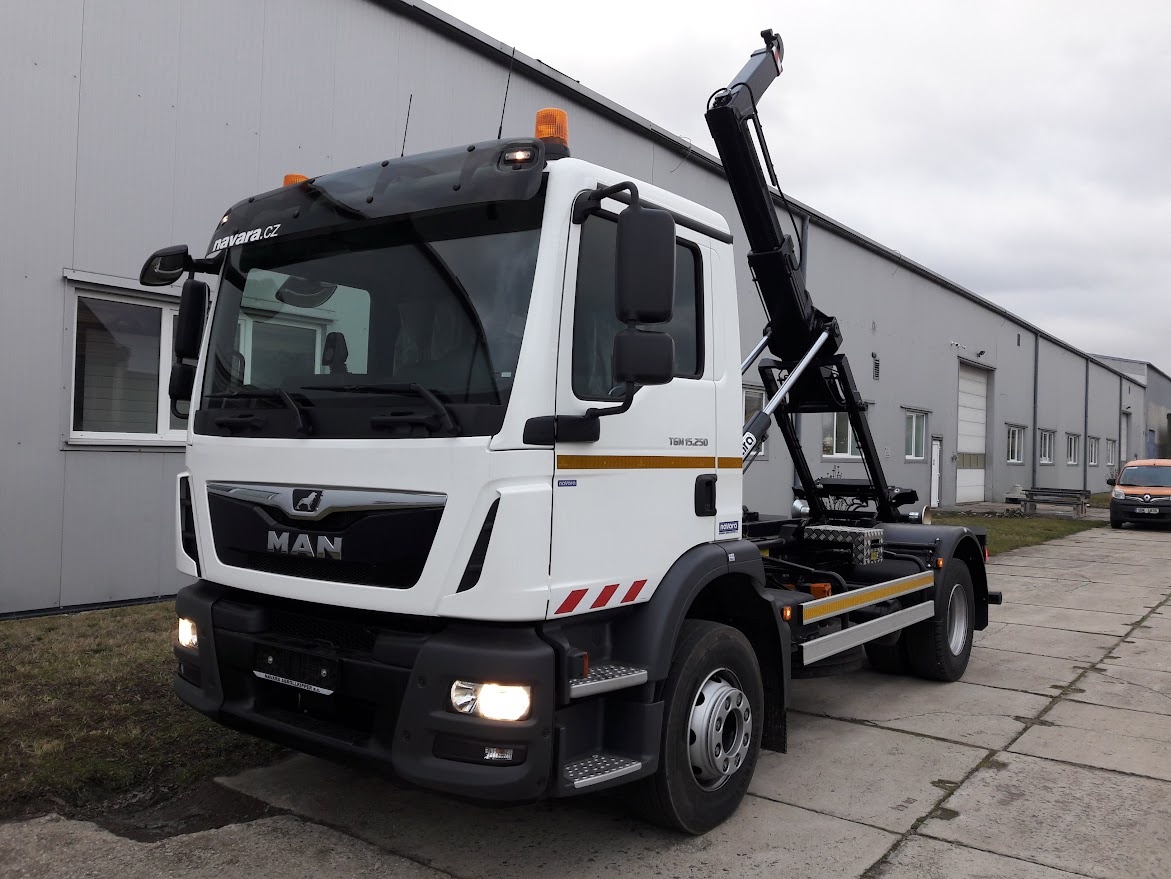 MAN TGM 15.250 + NOVÝ NOSIČ KONTEJNERU 10T