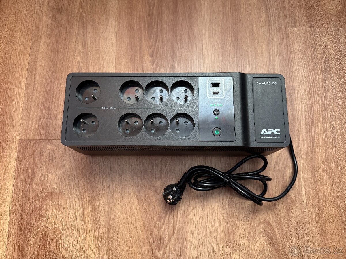 Záložní zdroj APC BE850G2-CP Back-UPS 850VA (520W)