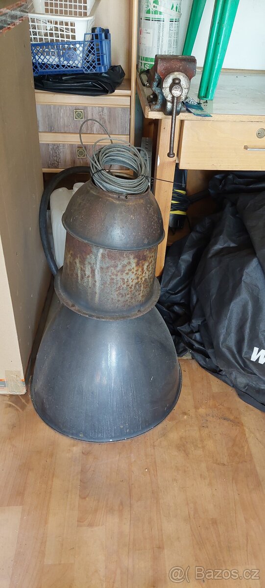 Stará Nádražní Lampa