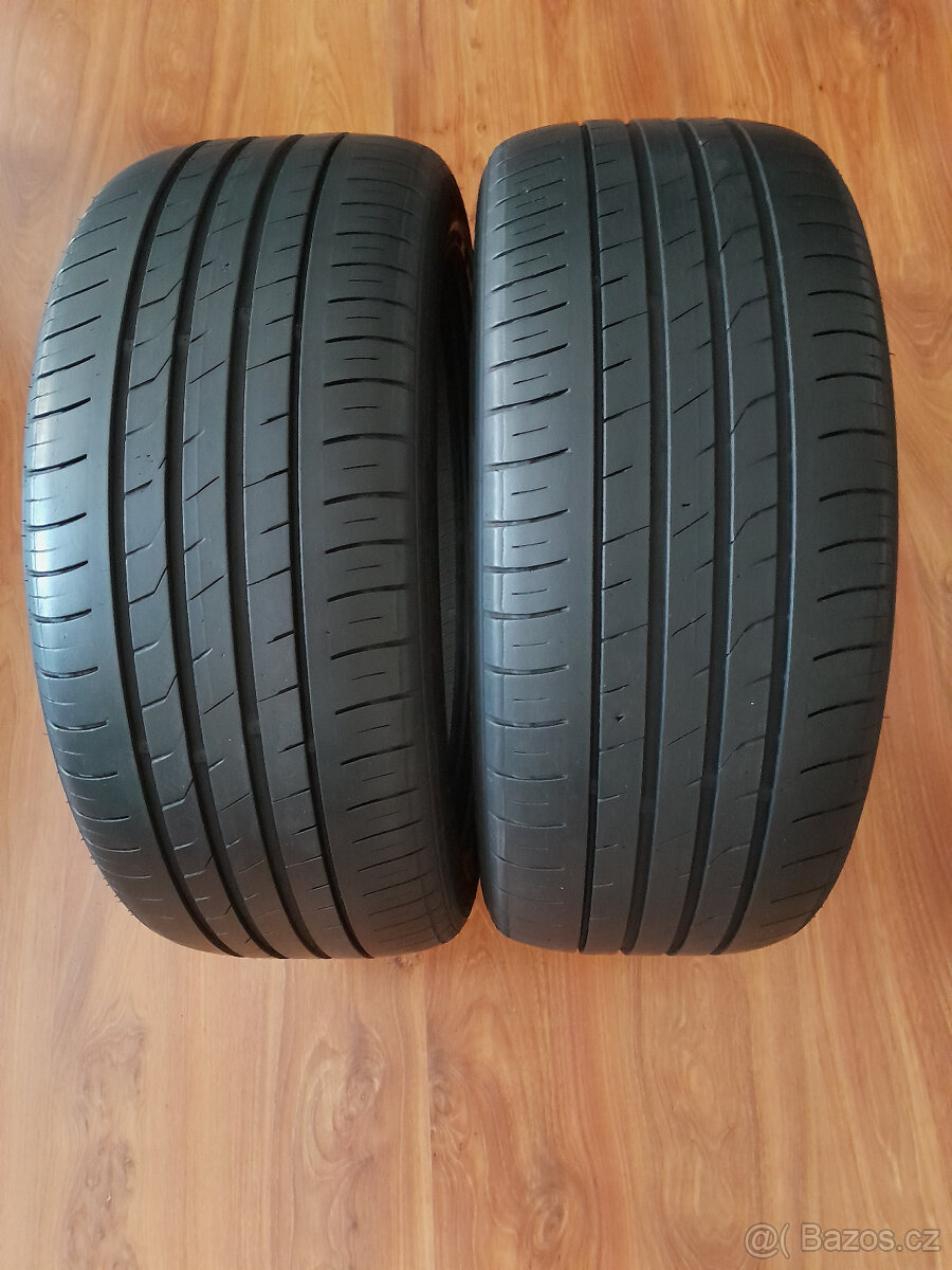 LETNÍ PNEU NEXEN 215/50/17 95V