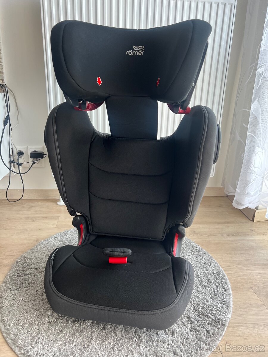 Britax Romer Kidfix III M