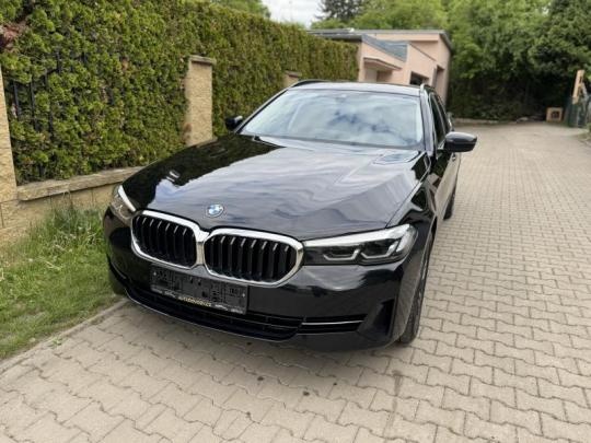 BMW Řada 5 520xDrive-Aut- el. tažné