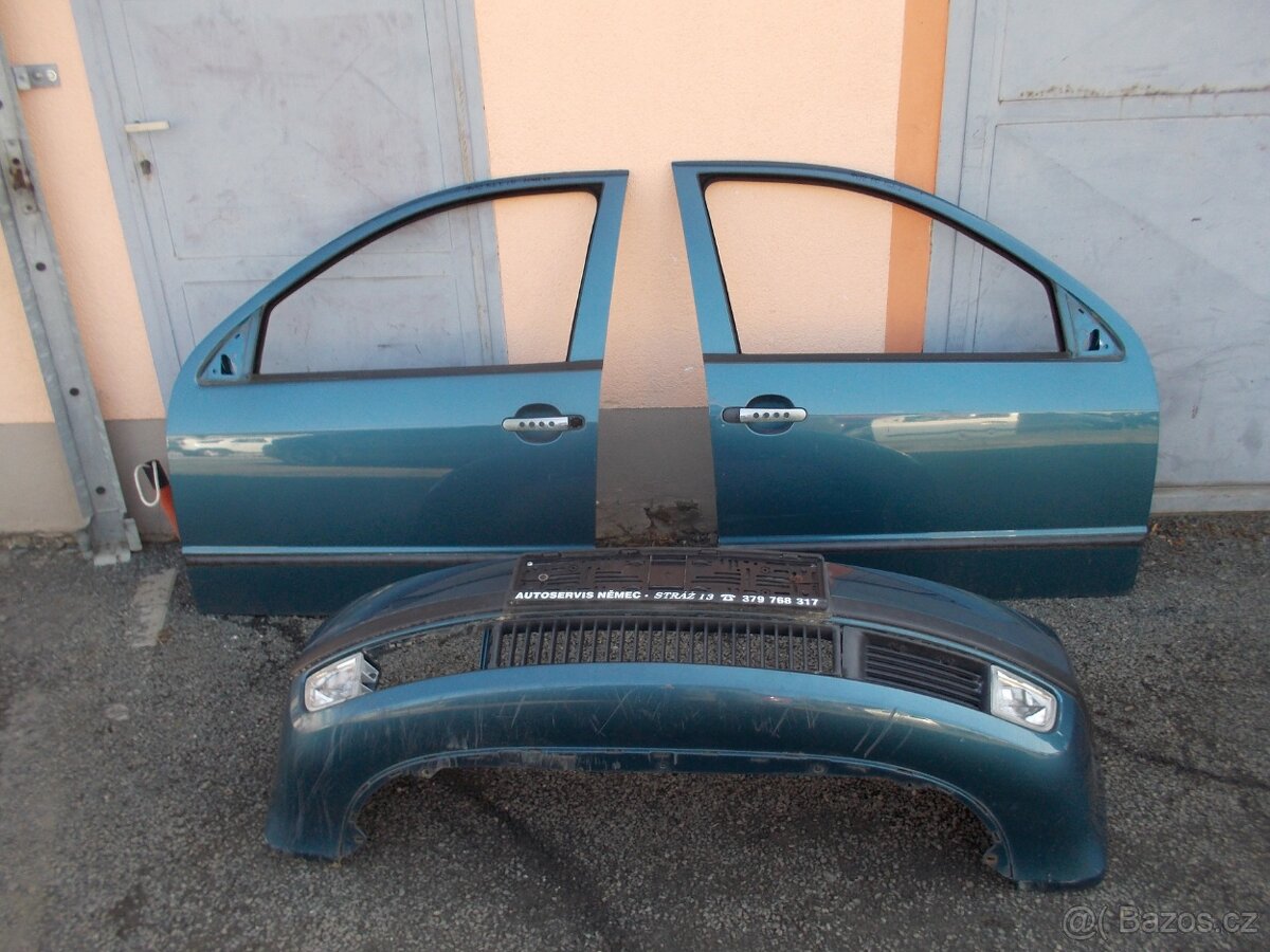Přední dveře a nárazník Škoda Fabia 9432
