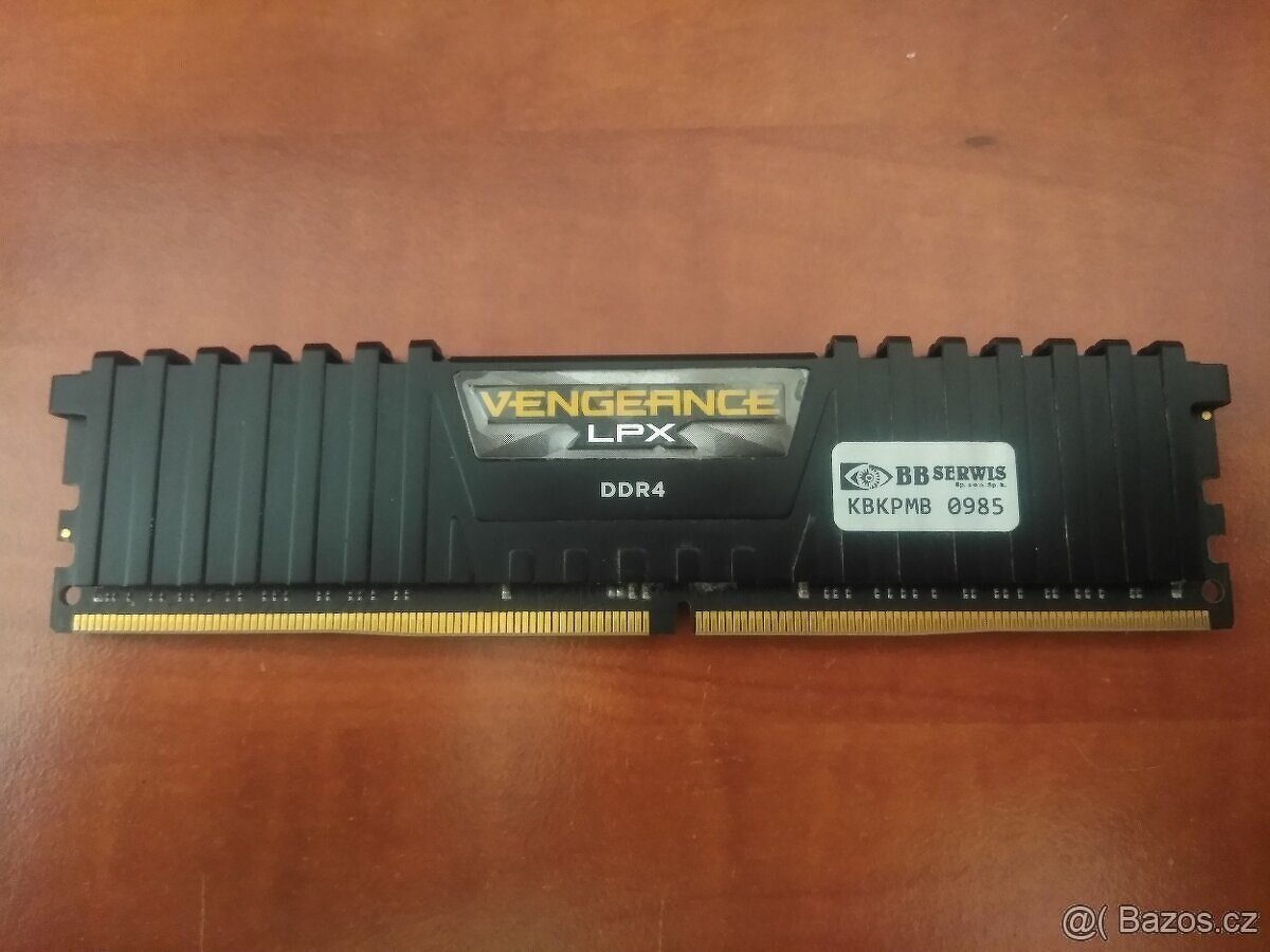 Pamet do PC DDR4 16GB