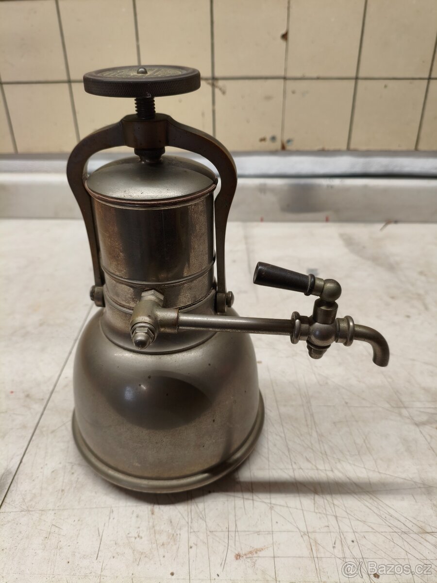 Retro kávovar