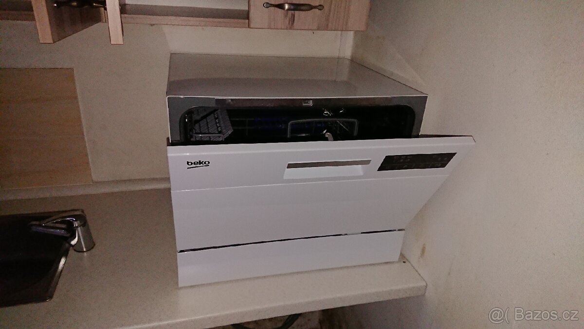 Stolní myčka Beko