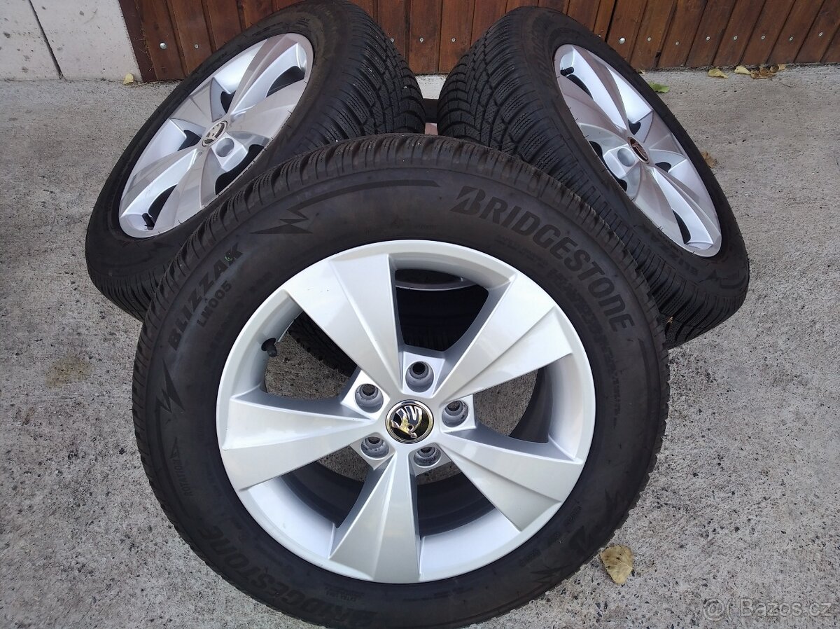 Prodám zimní sadu alu kol 16" na Škoda Octavia IV