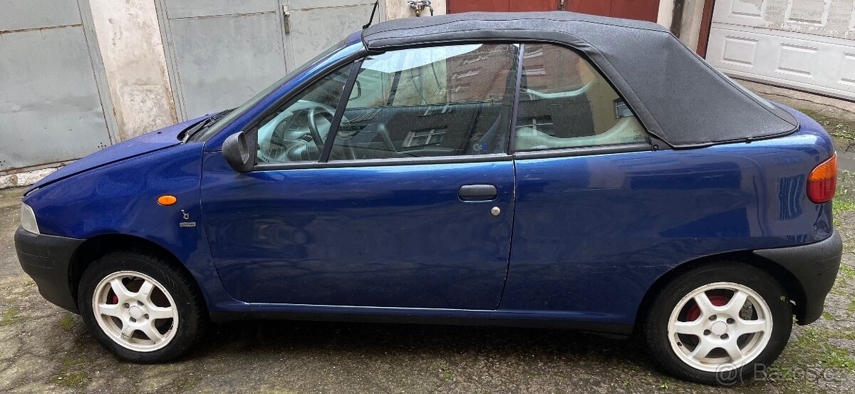 Fiat Punto Cabrio 1,2 , 96 / Výměna za moto