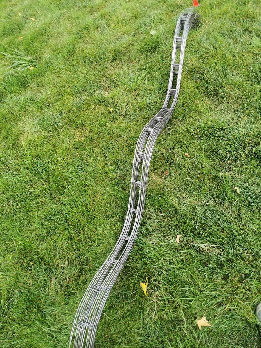 Podložka pod kari síť 5cm x 2m 20ks