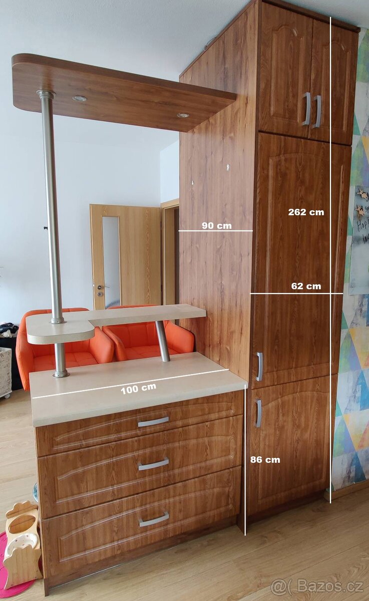 Skříňka pro vestavnou lednice s mrazákem