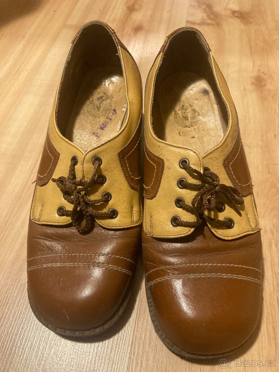 Kožené retro boty po babičce