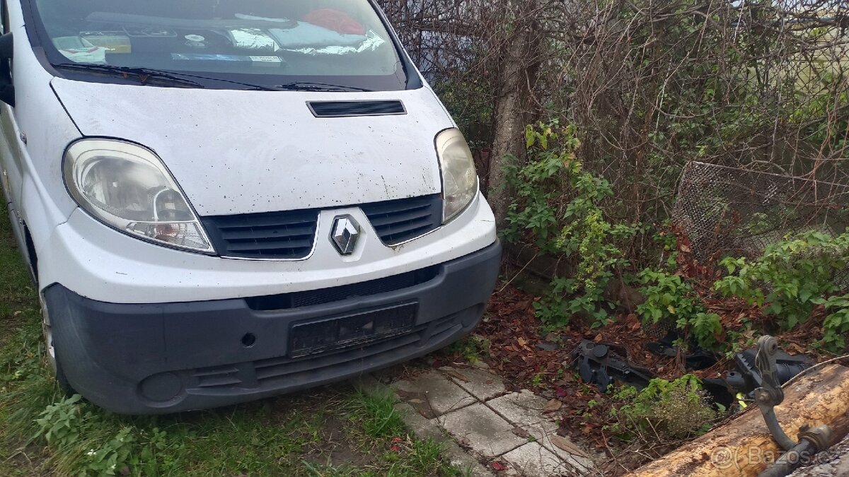 Dily z motoru Renault Trafic II 2.0dci 84kw 115ps 215tis