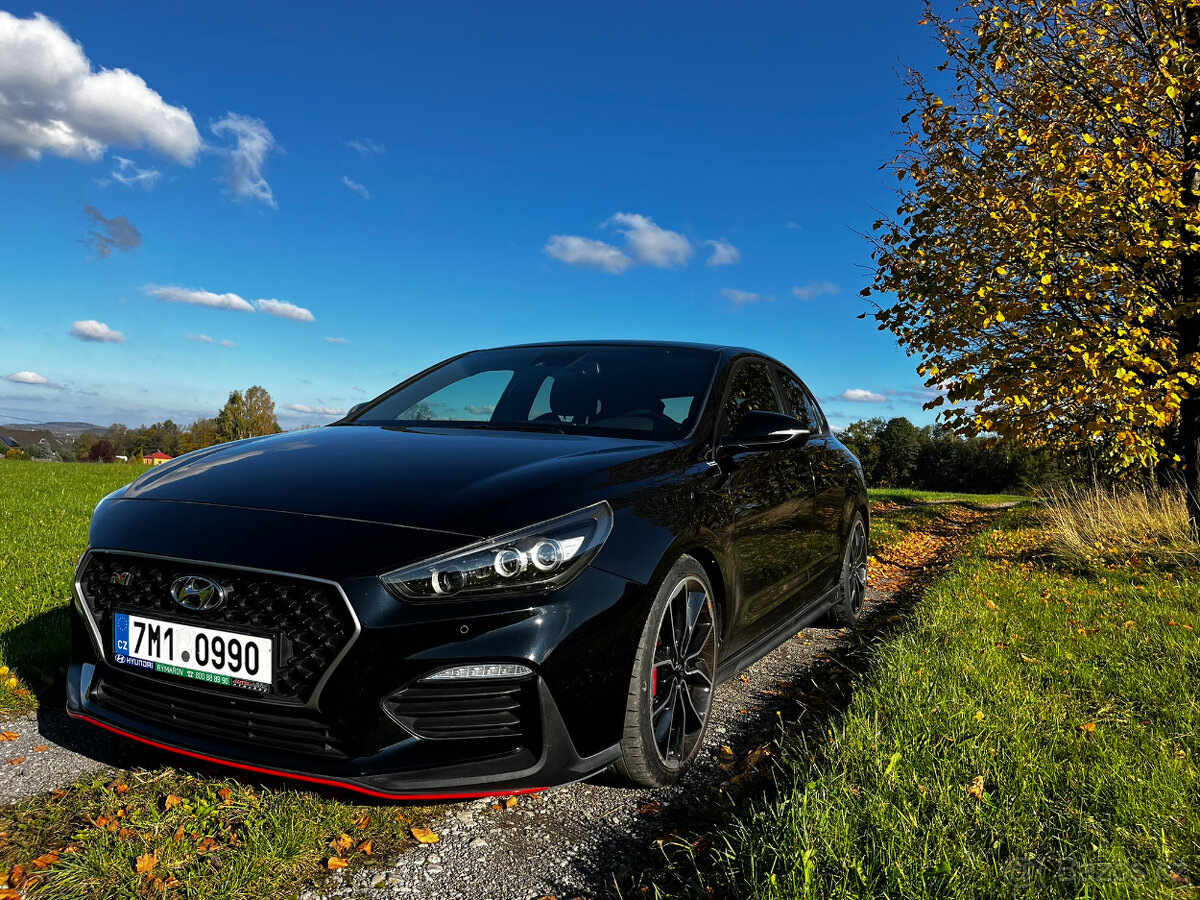 Hyundai i30N Fastback Performace 1.maj najeto 35000km