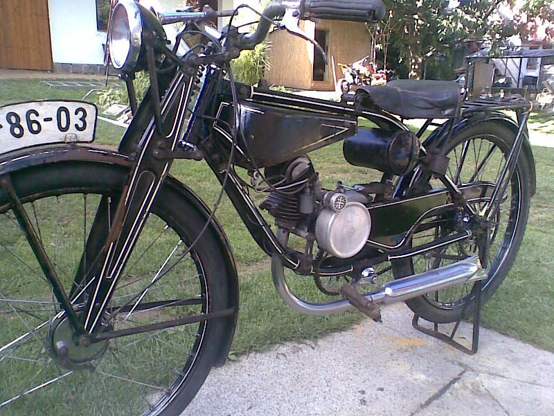 Předválečný motocykl čz bezrychlostka motokolo 98