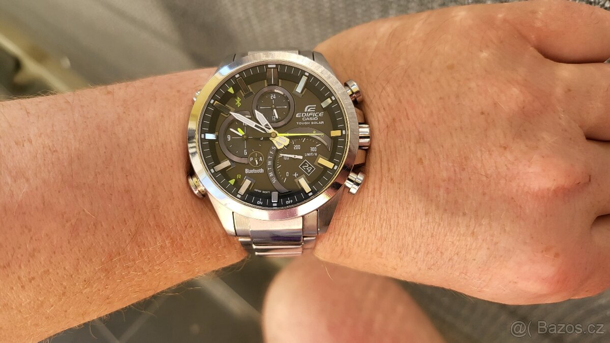 Hodinky Casio solár- Bluetooth