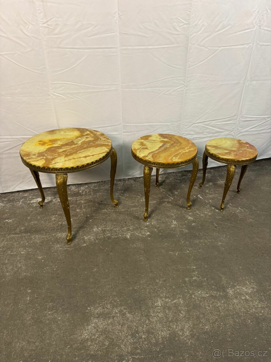 Mramorové hnízdové stolky 3v1 (135020)